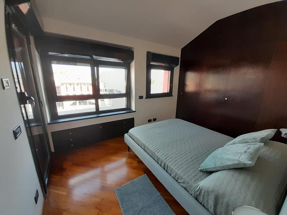 شقة Bilocale Vista Mare Con Terrazzo-Porto Antico- Parcheggio Scontato جنوة المظهر الخارجي الصورة