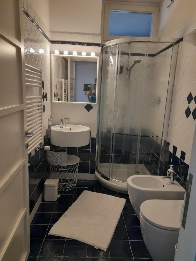 شقة Bilocale Vista Mare Con Terrazzo-Porto Antico- Parcheggio Scontato جنوة المظهر الخارجي الصورة