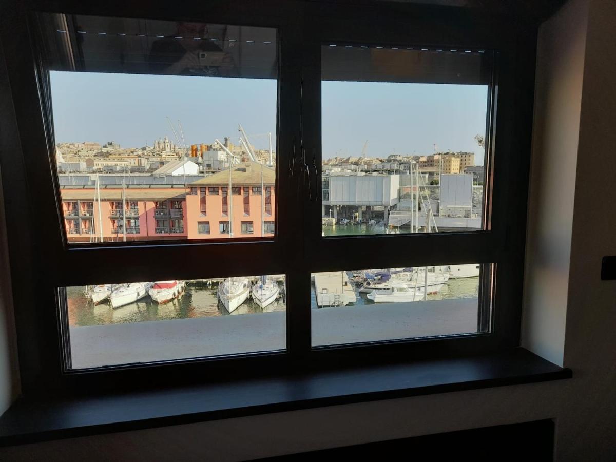 شقة Bilocale Vista Mare Con Terrazzo-Porto Antico- Parcheggio Scontato جنوة المظهر الخارجي الصورة